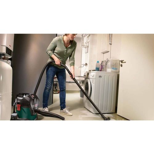 Bosch Wet and Dry Vacuum Cleaner, 15L, 1000W, 240mbar UniversalVac 15